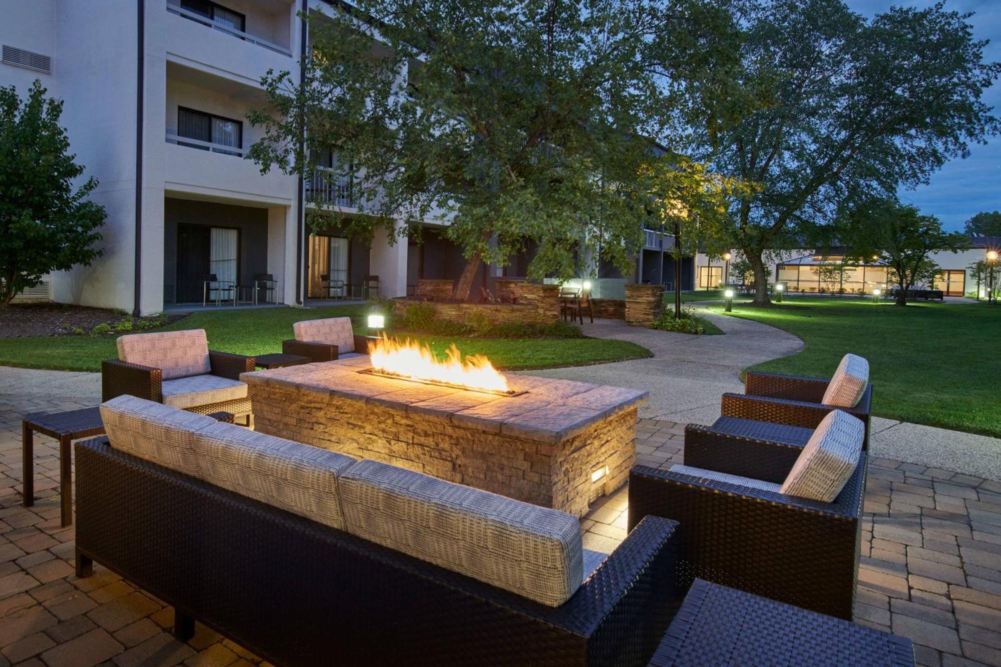 Courtyard Chicago Lincolnshire Ξενοδοχείο Εξωτερικό φωτογραφία